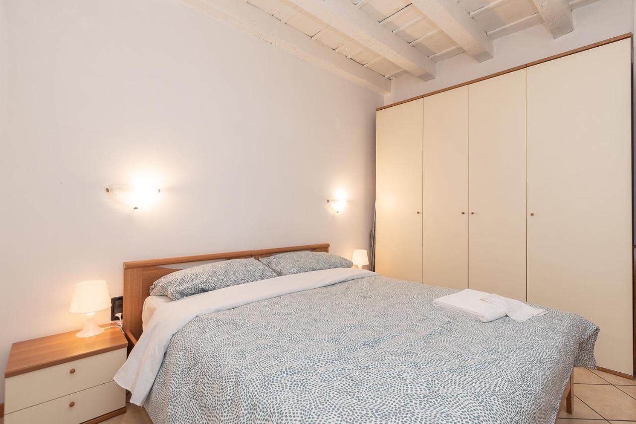 Appartamento Bilocale 1 Piazza Vittoria - Affitti Brevi Italia Brescia Ngoại thất bức ảnh