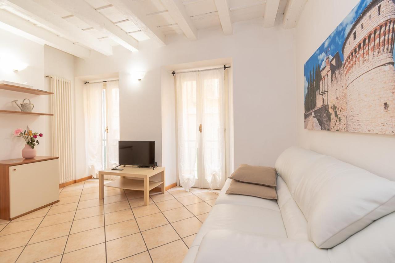 Appartamento Bilocale 1 Piazza Vittoria - Affitti Brevi Italia Brescia Ngoại thất bức ảnh