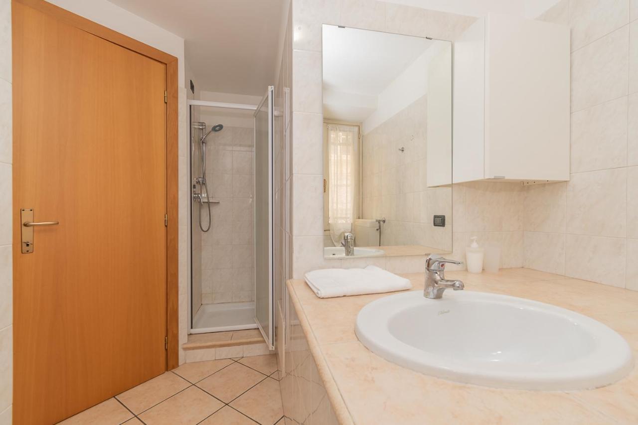 Appartamento Bilocale 1 Piazza Vittoria - Affitti Brevi Italia Brescia Ngoại thất bức ảnh
